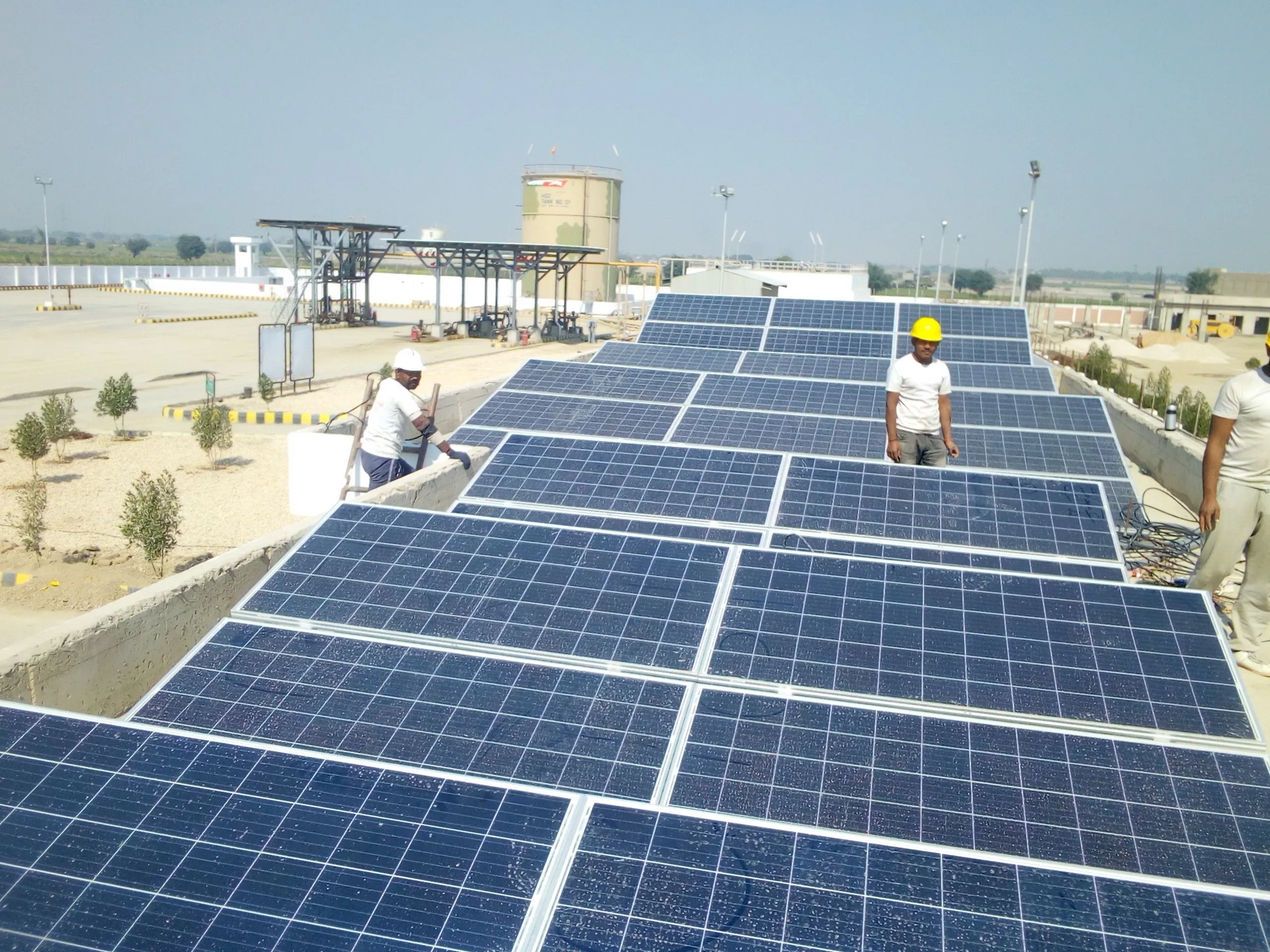 Fasilitas produksi Prime Solar Indonesia